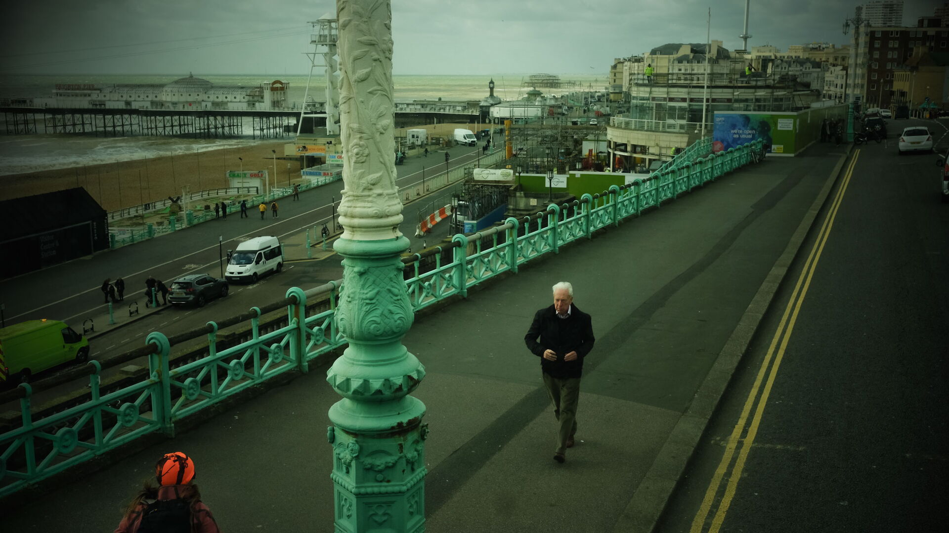 SOMETHING NICE FROM OUR BUSRIDE TO BRIGHTON, England 2019 … von einer Busfahrt nach Brighton