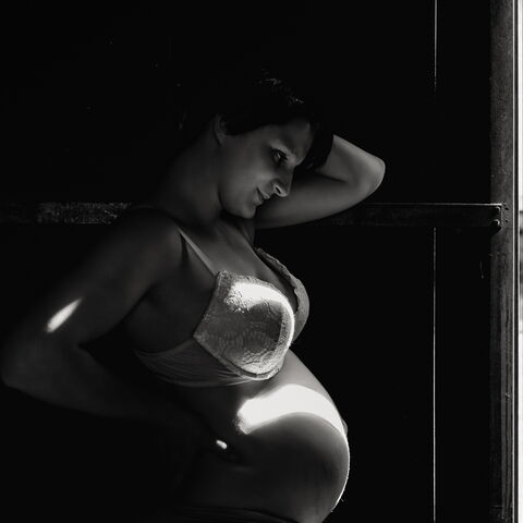 Jana Bienfuß - Eine starke Frau / Teil 3 | Babybauch-Shooting | Studio-Shooting | Januar 2018 | studio by photohp.de