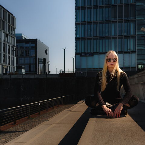 Modelshooting mit FIONA im Rheinauhafen - Köln @2017