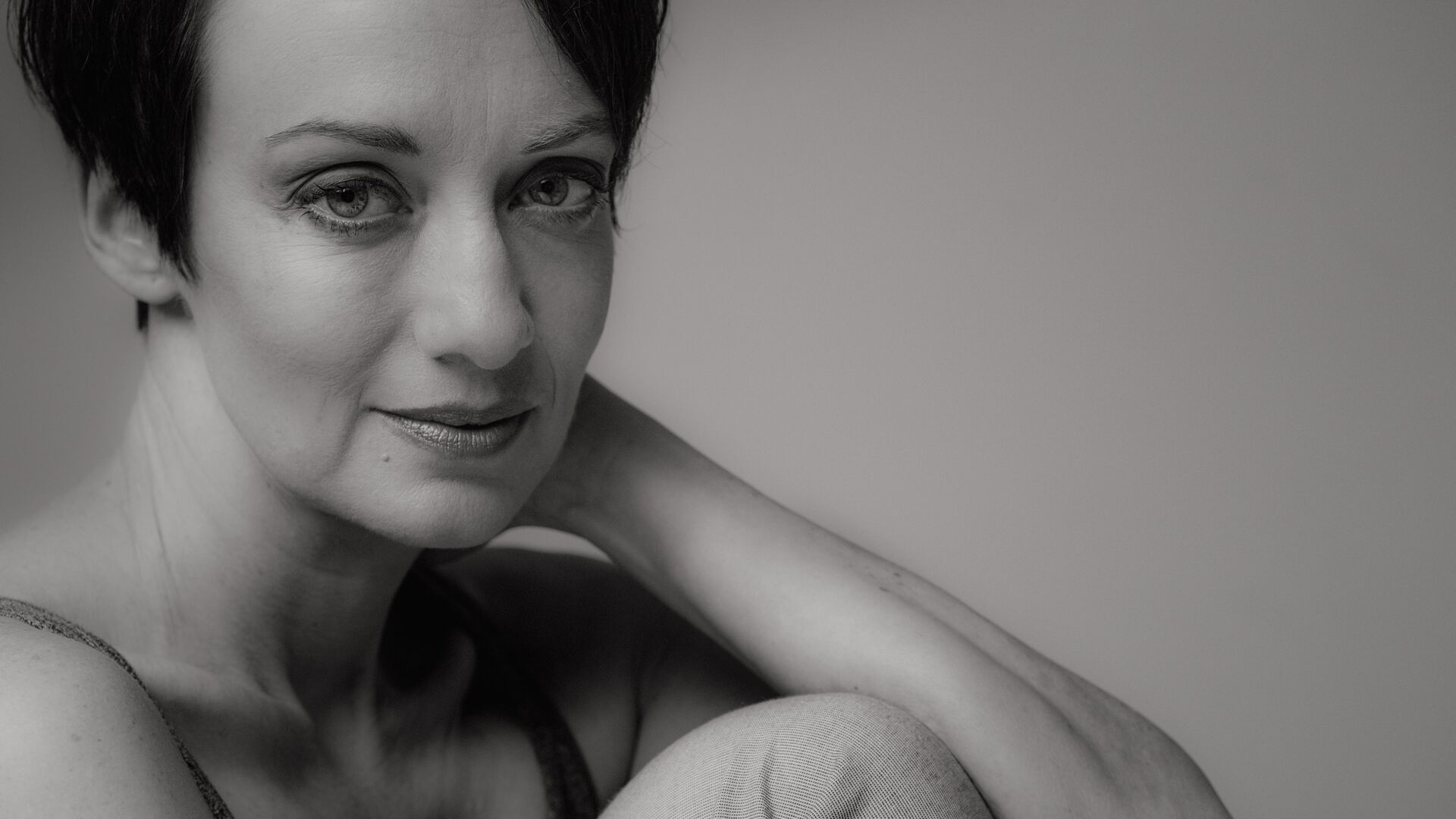 Anja Eikholt - Studio-Shooting 2019 - Simple Like That - Teil 1