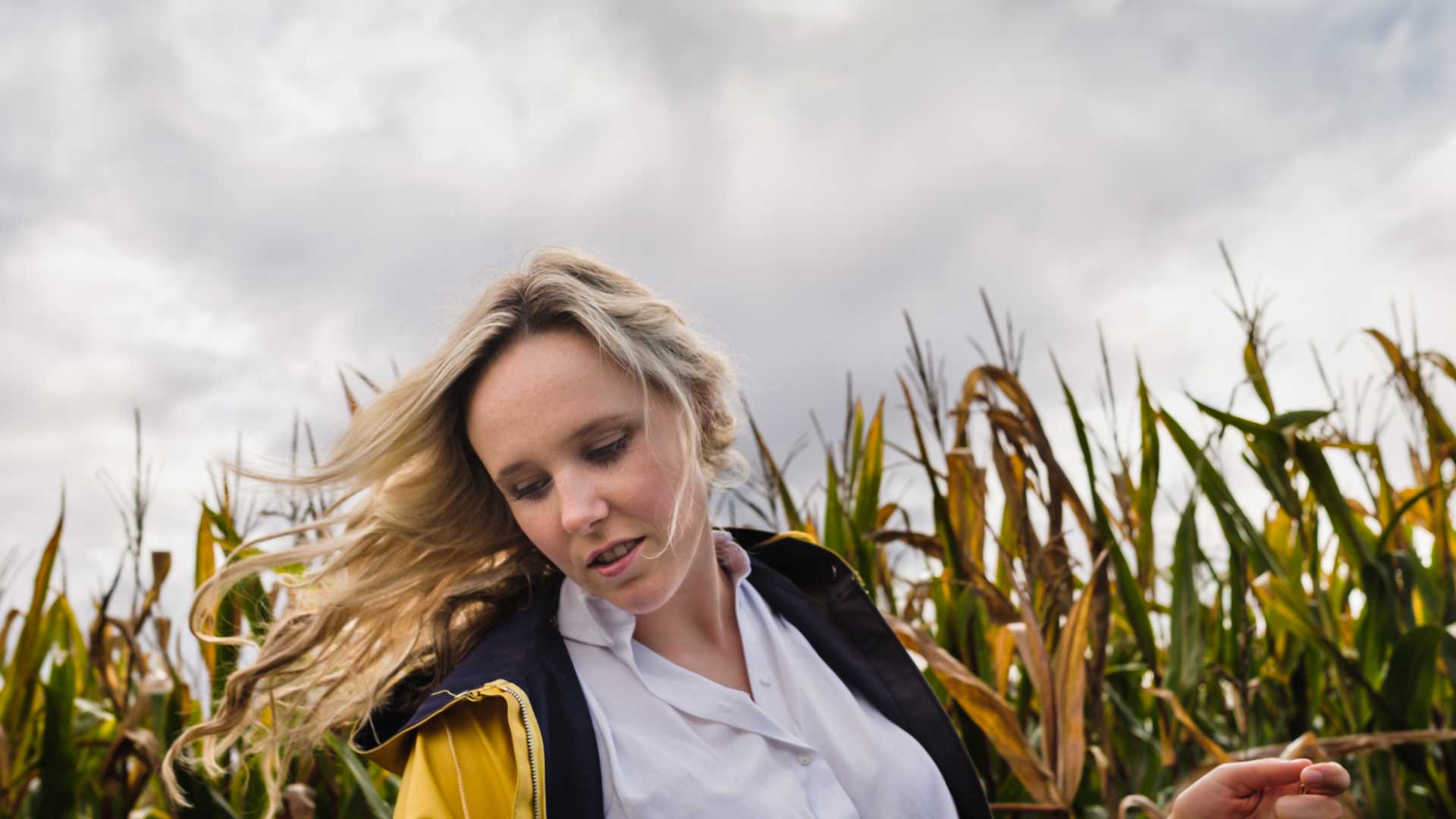 Always be Yourself – WIEBKE … von einem Outdoorshooting mit Wiebke @2017